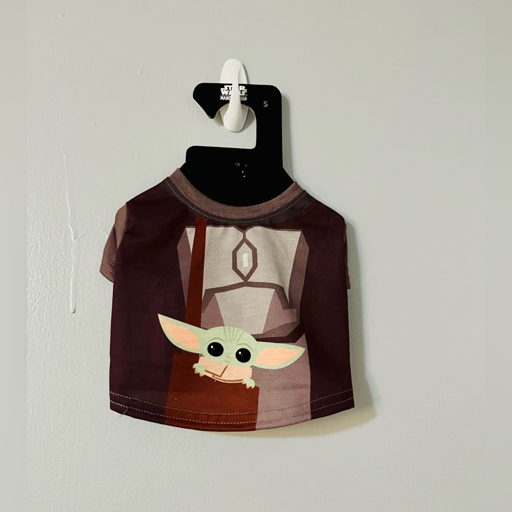 NWT Star Wars Mandalorian Baby Yoda Dog Tee